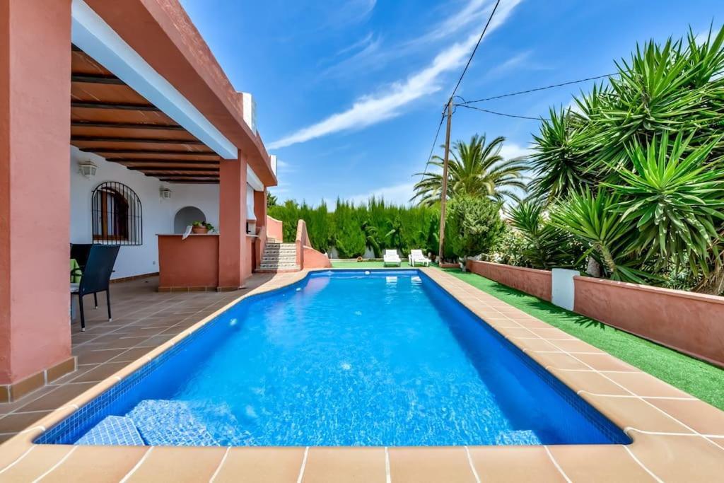 Villas Guzman - Mouna Calp Exterior foto