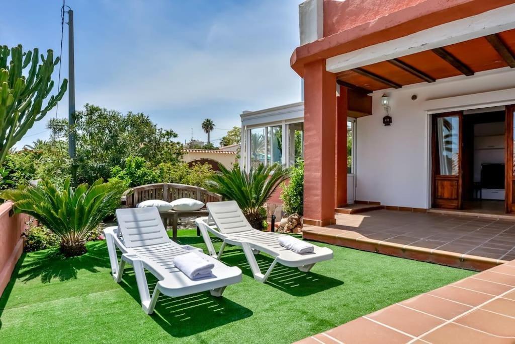 Villas Guzman - Mouna Calp Exterior foto